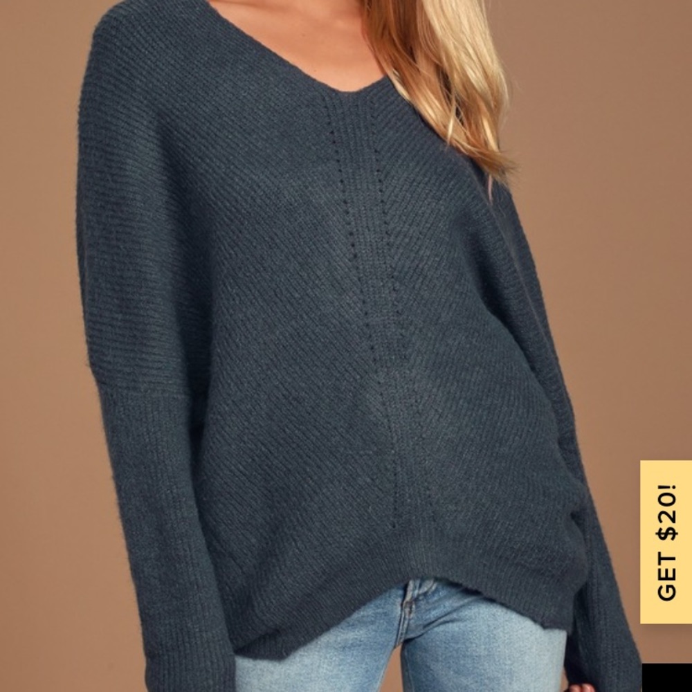 Dark blue sweater from Lulu’s